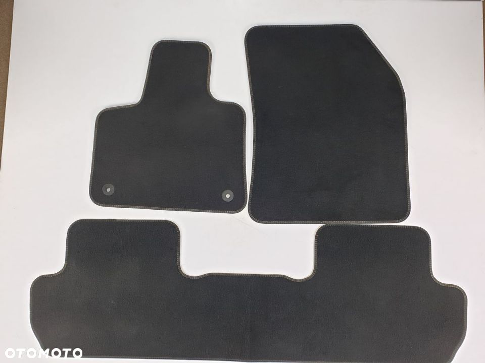 PEUGEOT 3008 2.0 BHDI od 2017 r . Dywanik Welurowe - 2