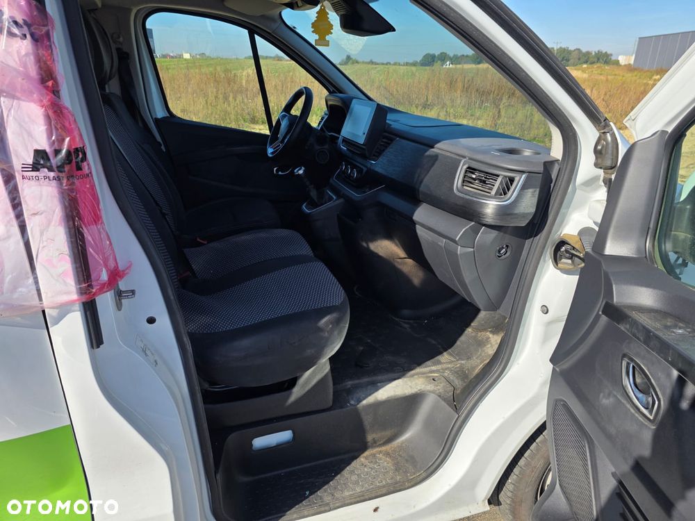 Renault Trafic - 9