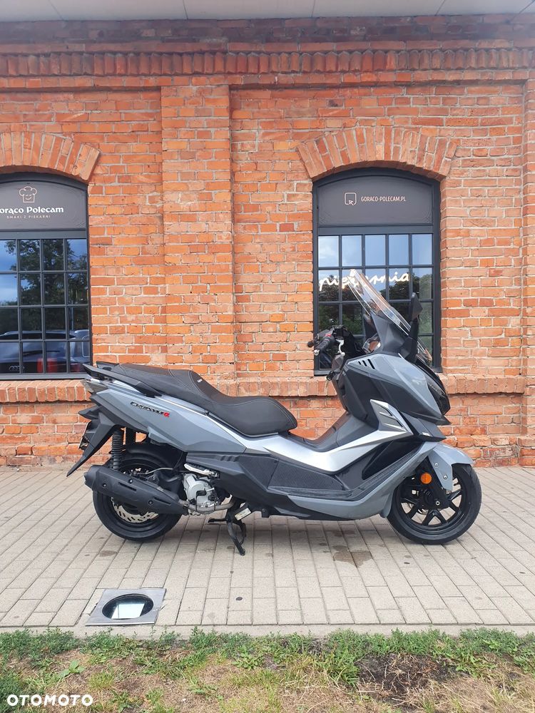 SYM CRUiSYM - 15