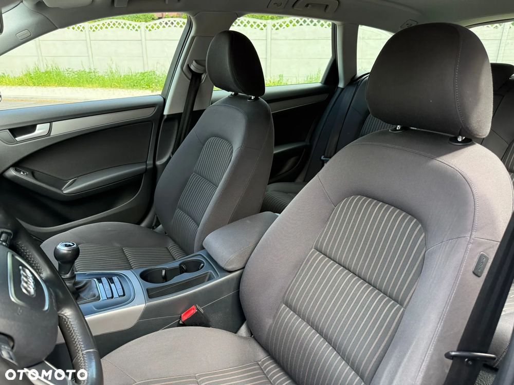 Audi A4 Avant 2.0 TDI DPF Attraction - 13