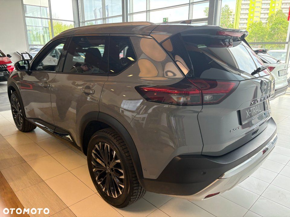 Nissan X-Trail - 4
