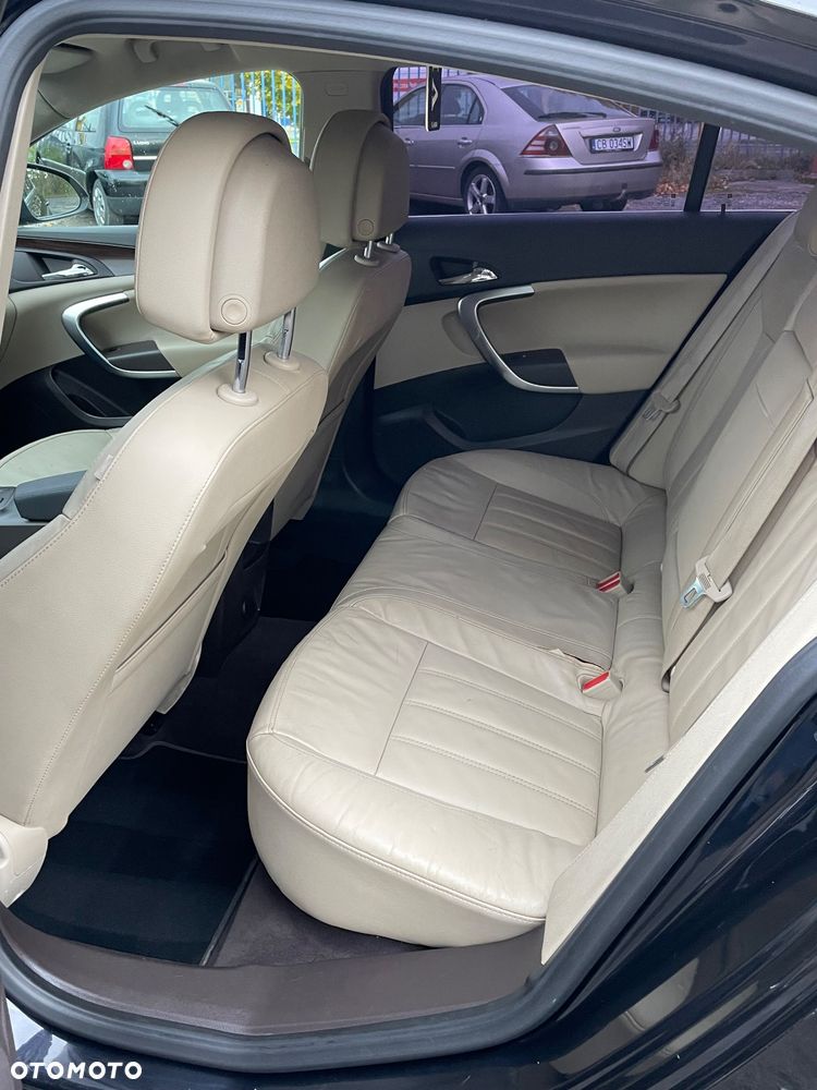 Opel Insignia 2.0 CDTI Design Edition - 11