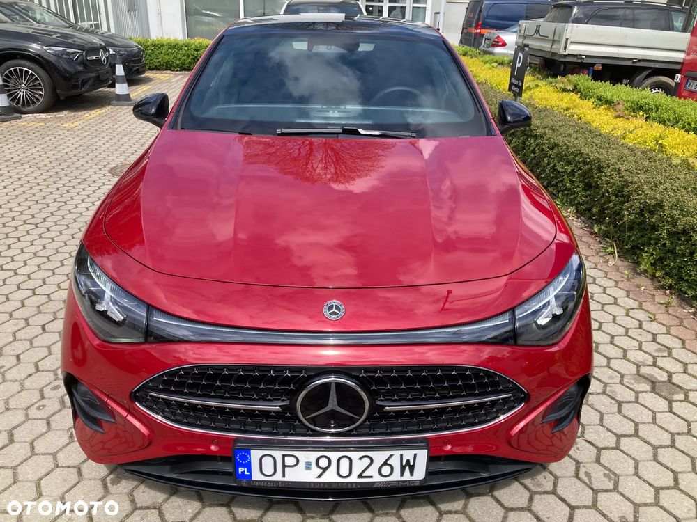 Mercedes-Benz CLA - 2