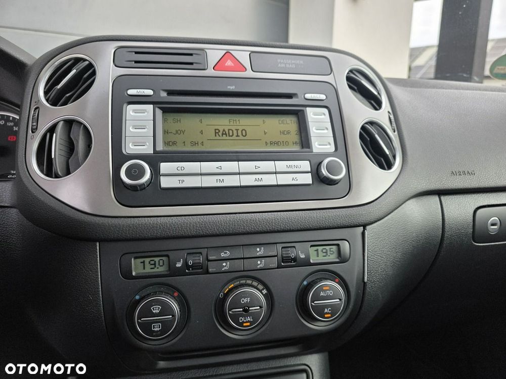 Volkswagen Tiguan - 35