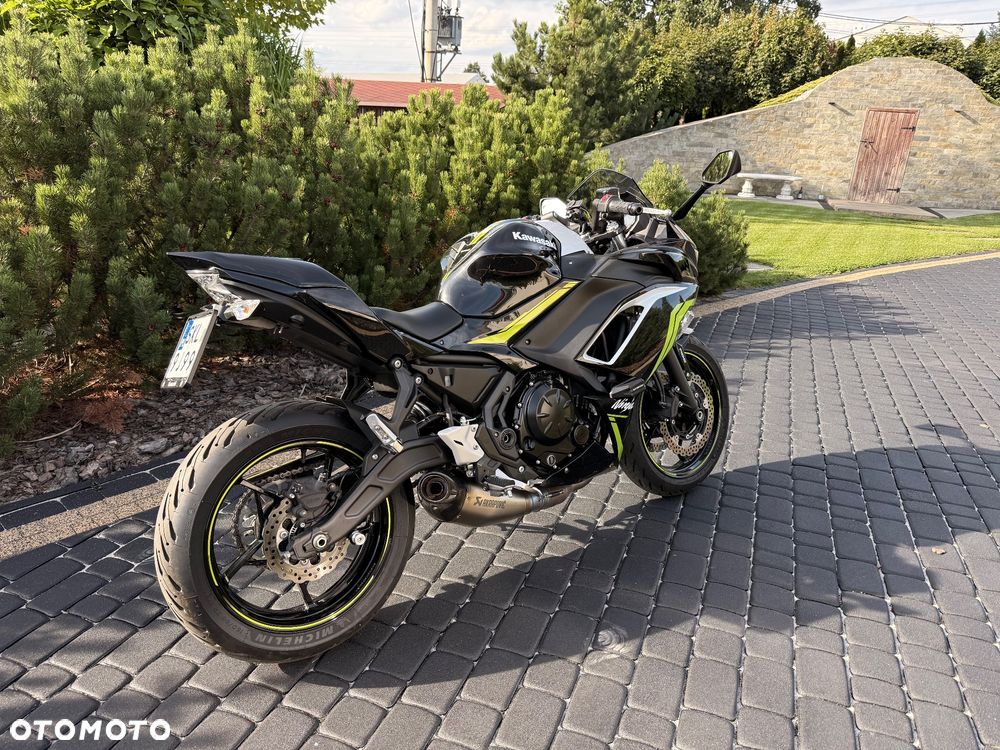 Kawasaki Ninja - 4