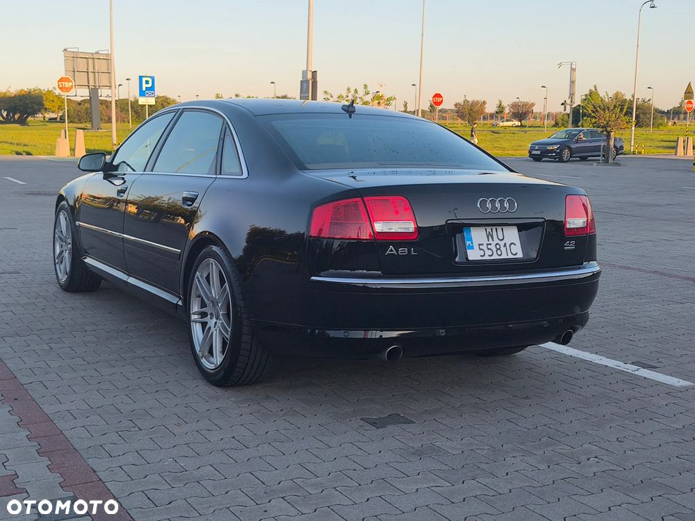 Audi A8 4.2 FSI L Quattro - 17