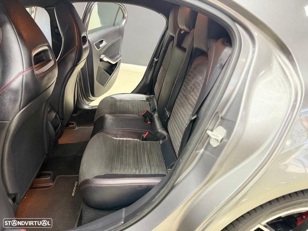 Mercedes-Benz A 180 d AMG Line - 16