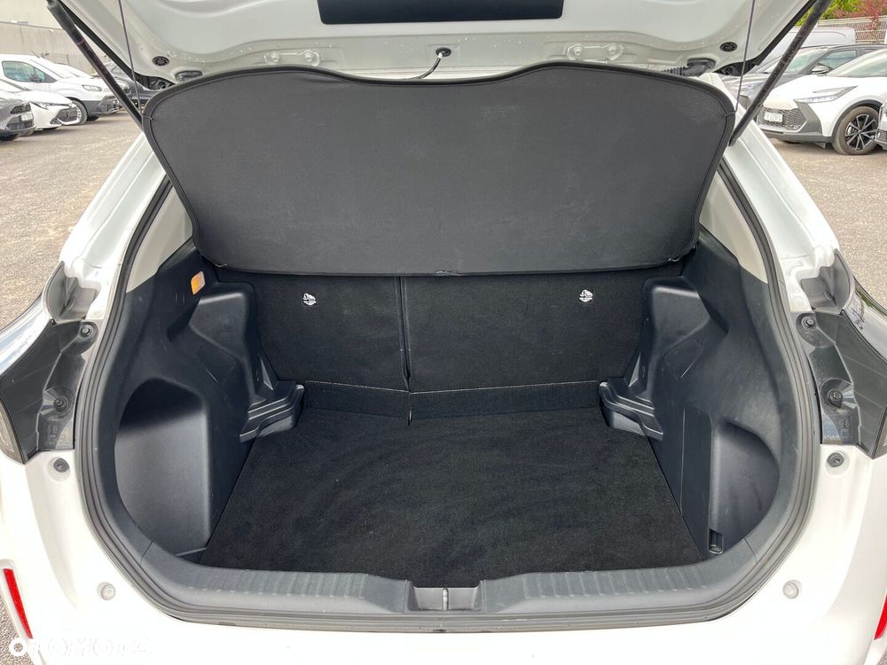 Toyota Yaris Cross Hybrid 1.5 Comfort - 33