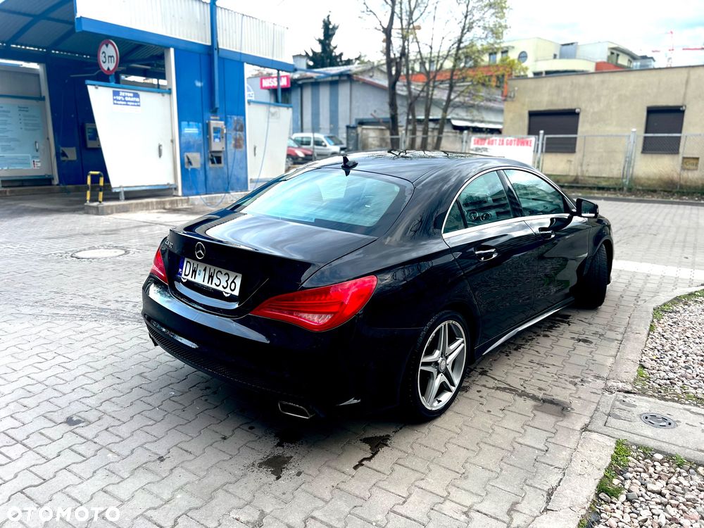 Mercedes-Benz CLA 180 7G-DCT AMG Line - 40