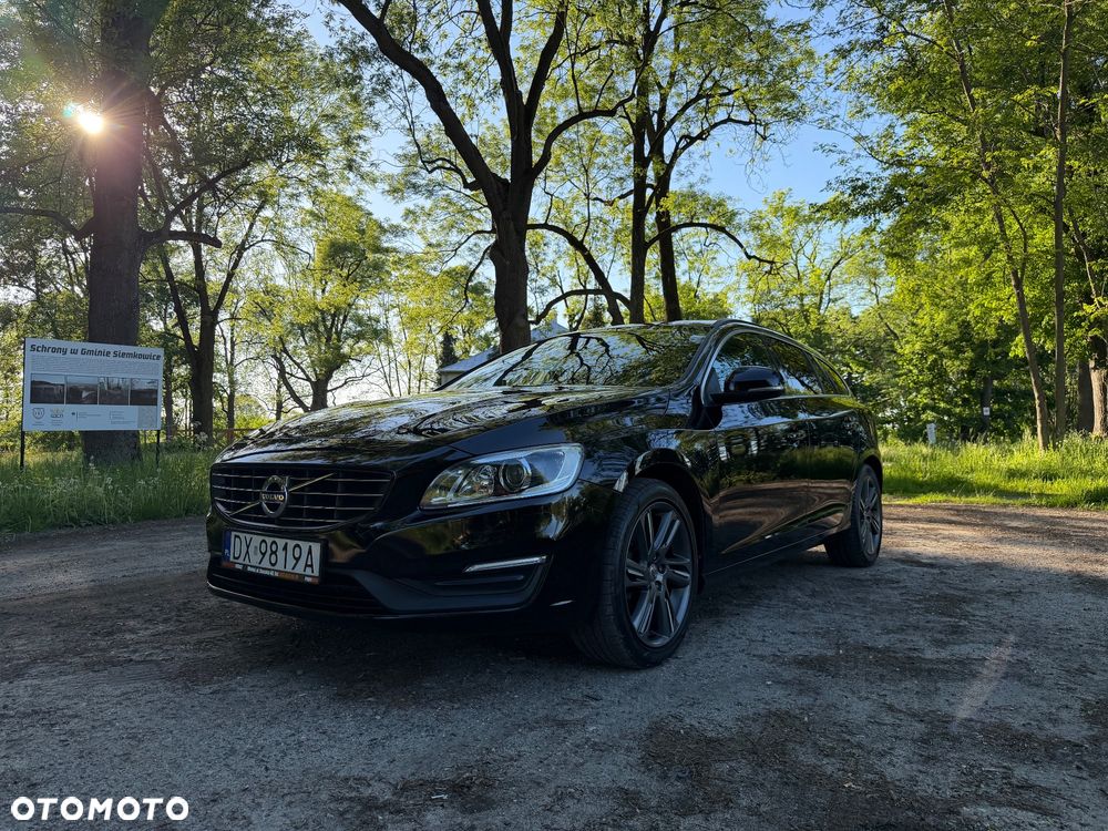Volvo V60 D2 Drive-E Dynamic Edition (Momentum) - 14