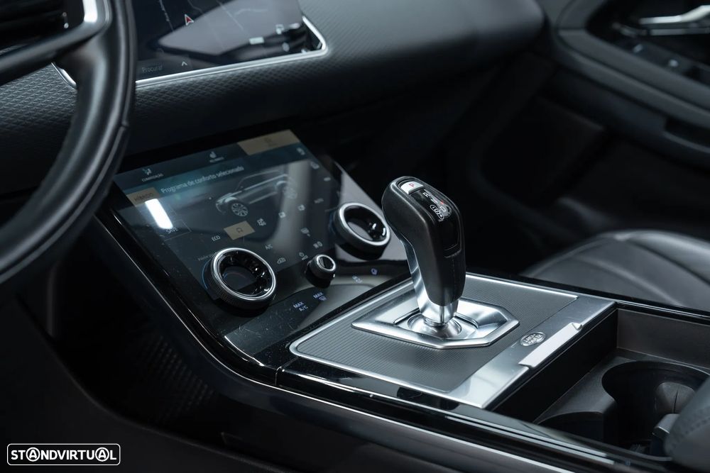 Land Rover Range Rover Evoque 1.5 P300e AWD R-Dynamic Auto - 17