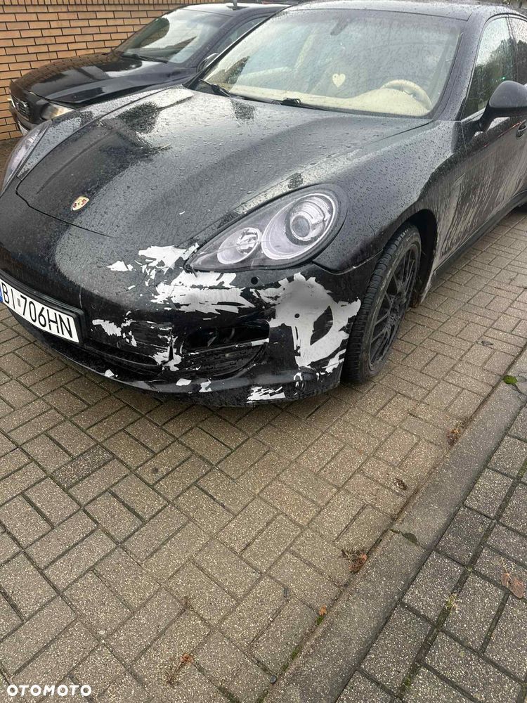 Porsche Panamera PDK Platinum Edition - 1