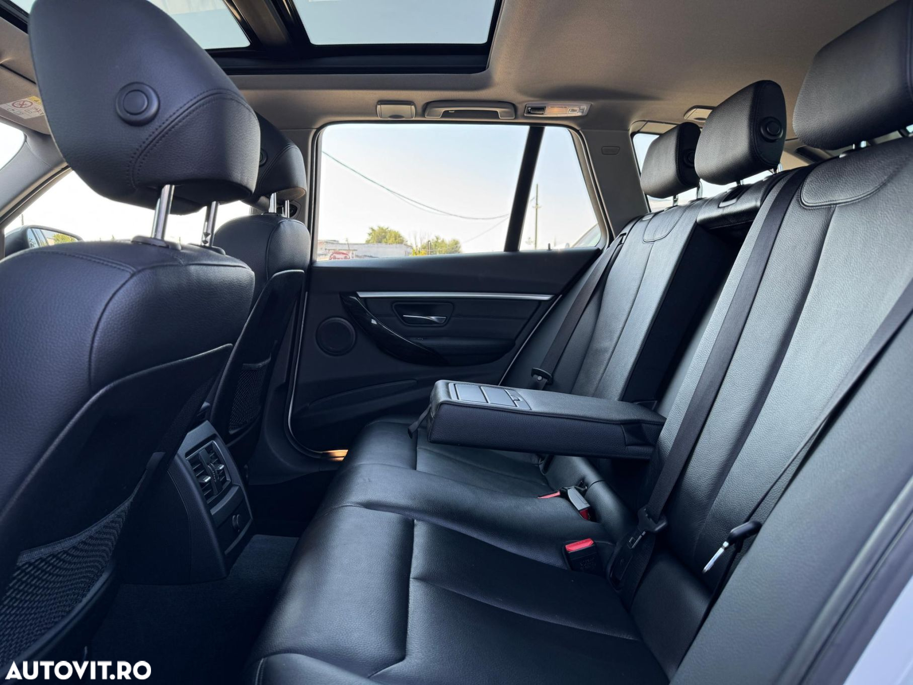 BMW Seria 3 - 25