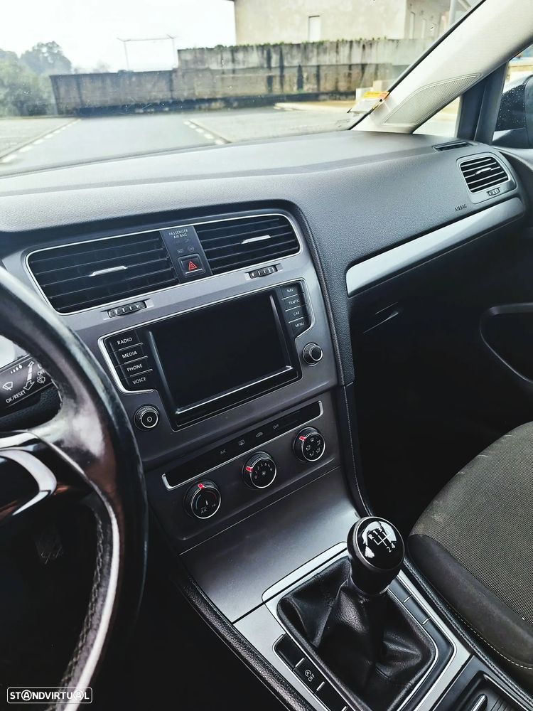 VW Golf 1.6 TDi Style - 12