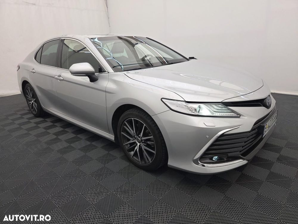 Toyota Camry 2.5 Dynamic - 3