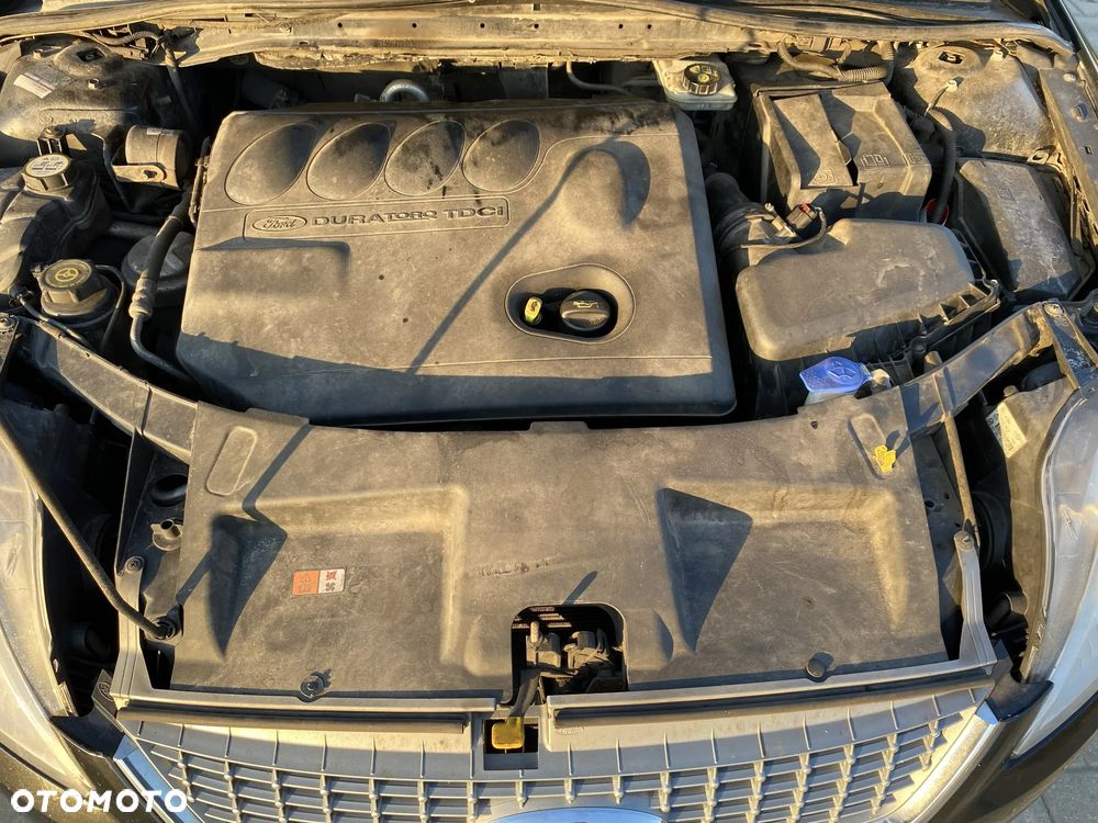 Ford Mondeo 2.0 TDCi Titanium - 20