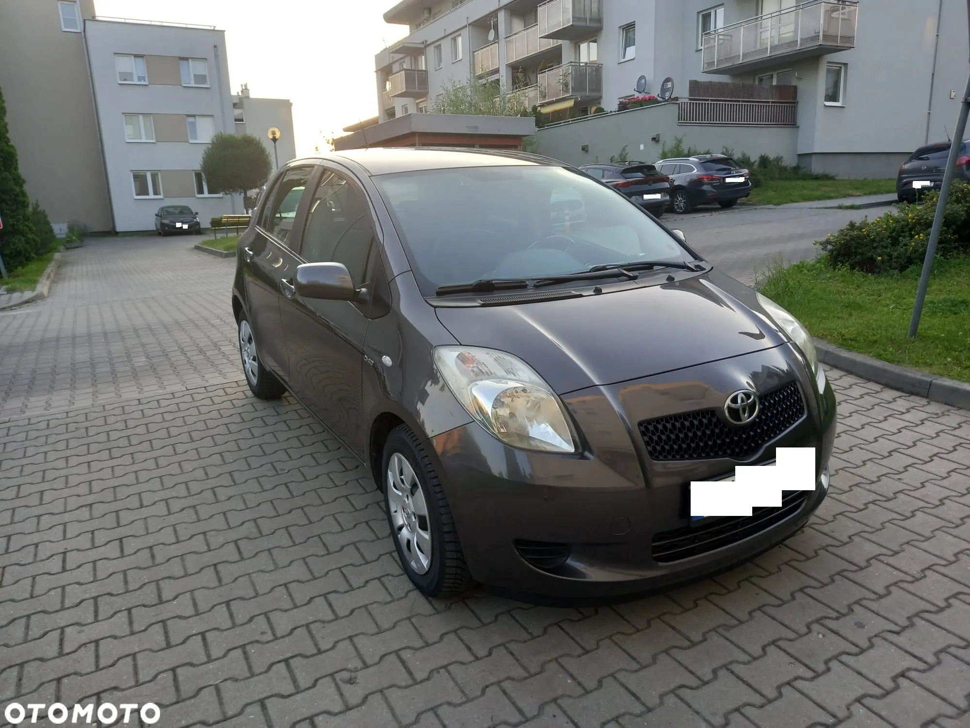 Toyota Yaris 1.4 D-4D - 10