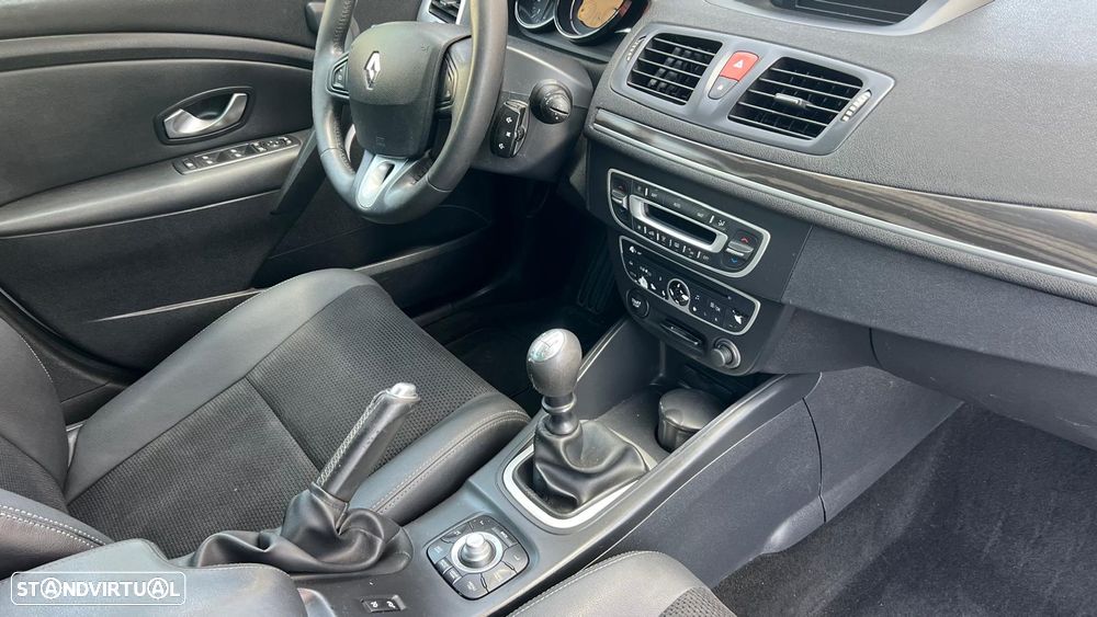Renault Mégane Sport Tourer 1.5 dCi Dynamique S CO2 Champion - 22