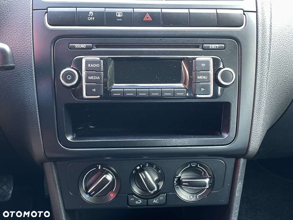 Volkswagen Polo - 16