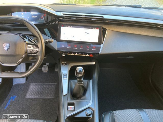 Peugeot 308 1.2 PureTech Allure - 19