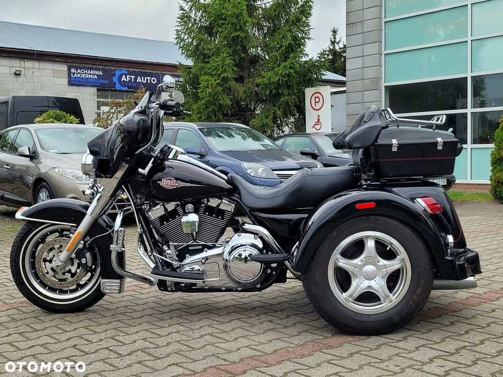 Harley-Davidson FLHT Electra Glide Standard - 20