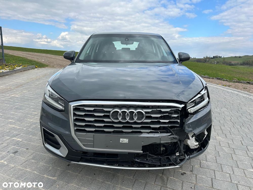 Audi Q2 30 TDI S tronic sport - 2