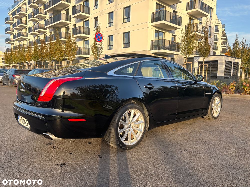 Jaguar XJ 3.0 T Premium Luxury - 36