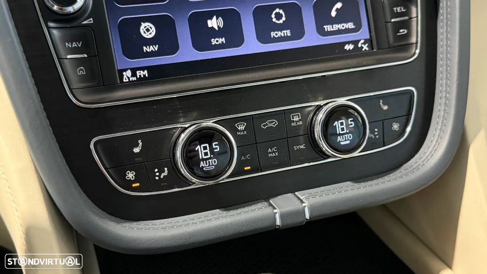 Bentley Bentayga V6 Hybrid - 29