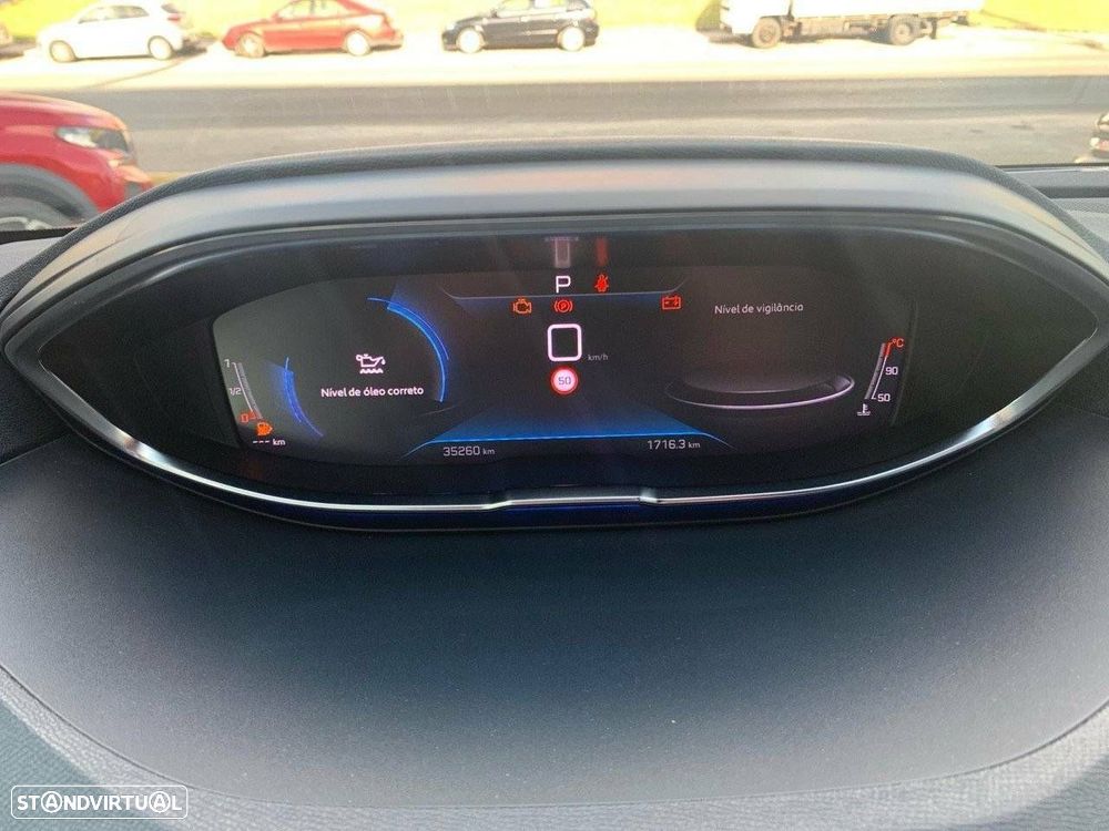 Peugeot 5008 1.2 PureTech Allure Pack EAT8 - 13