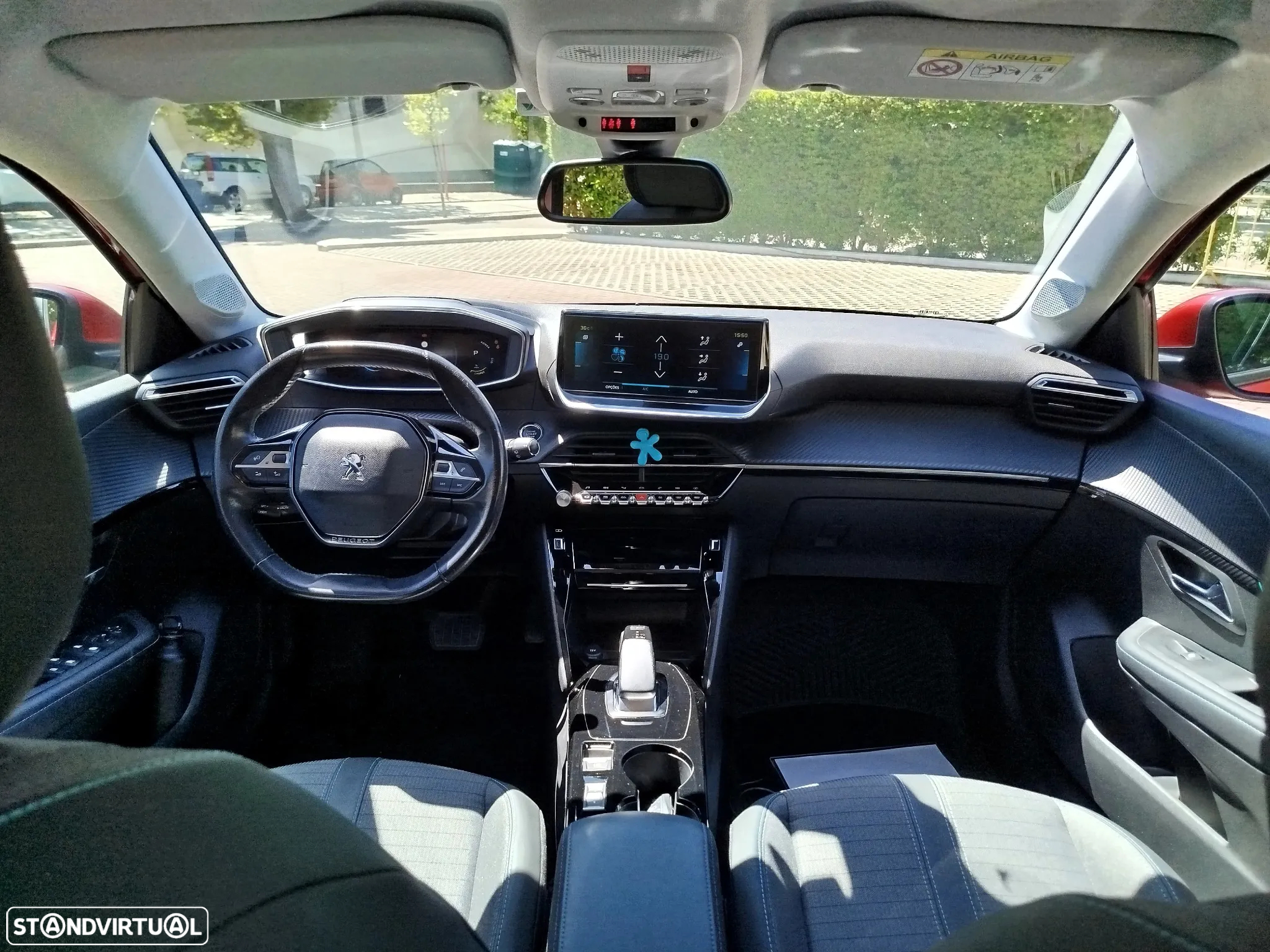 Peugeot e-208 50 kWh Allure - 10