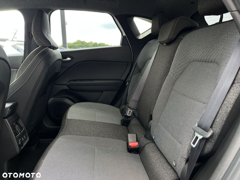 Renault Captur 1.0 TCe Techno - 16