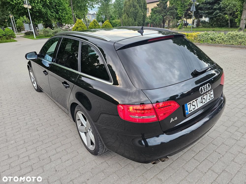 Audi A4 Avant - 9