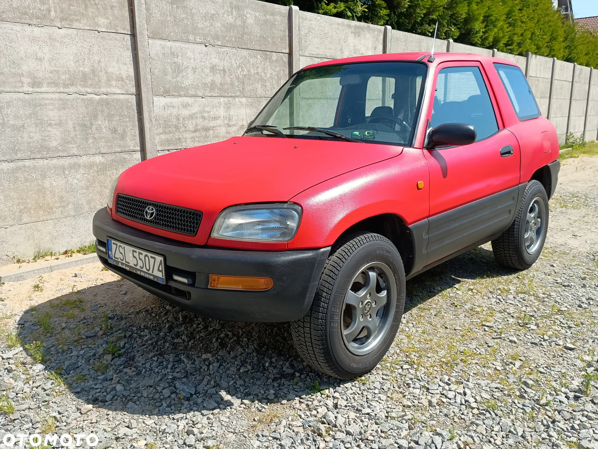 Toyota RAV4 2.0 - 4