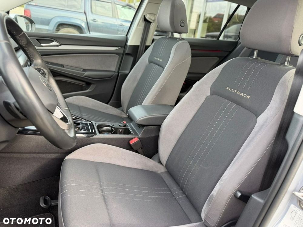 Volkswagen Golf Alltrack 2.0 TDI 4Mot DSG - 29