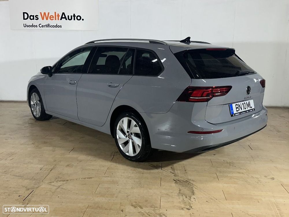VW Golf Variant 2.0 TDi Life - 2