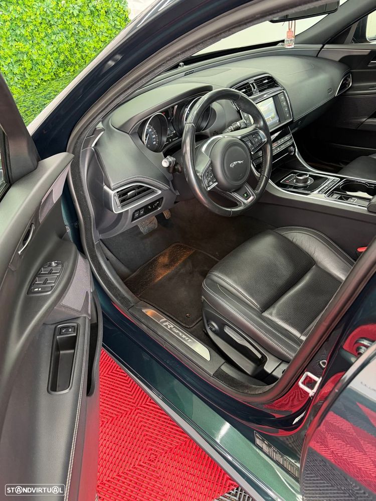 Jaguar XE 2.0 D R-Sport Aut. - 6
