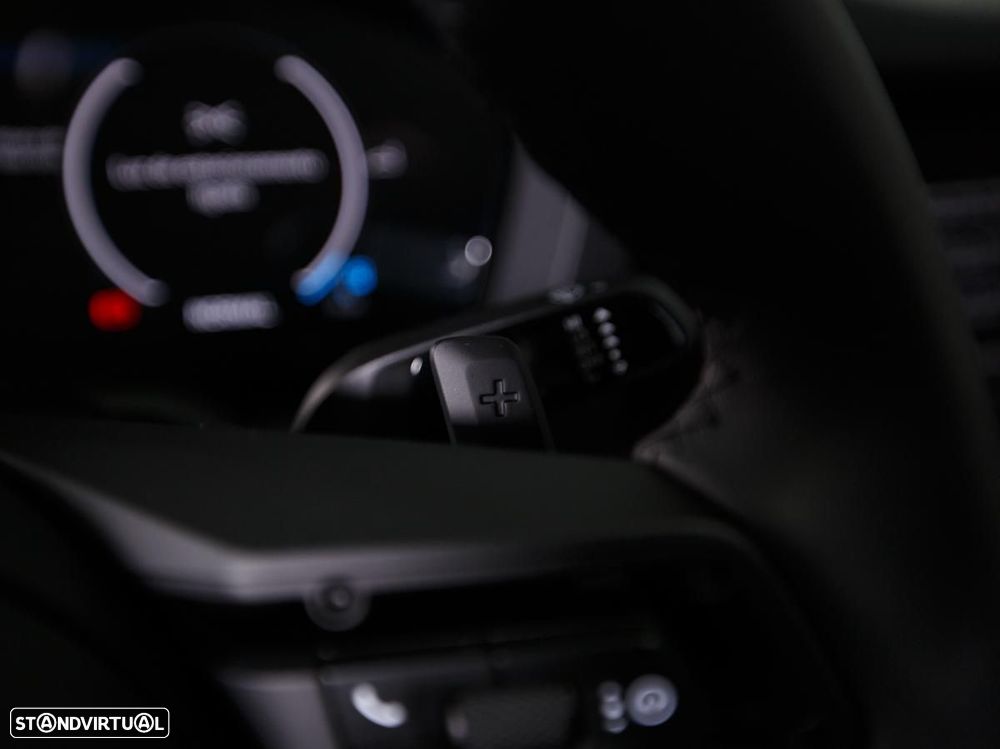 Porsche 911 (992) Carrera 4 GTS - 25