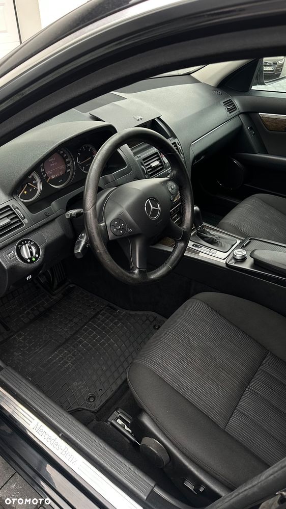 Mercedes-Benz Klasa C - 12