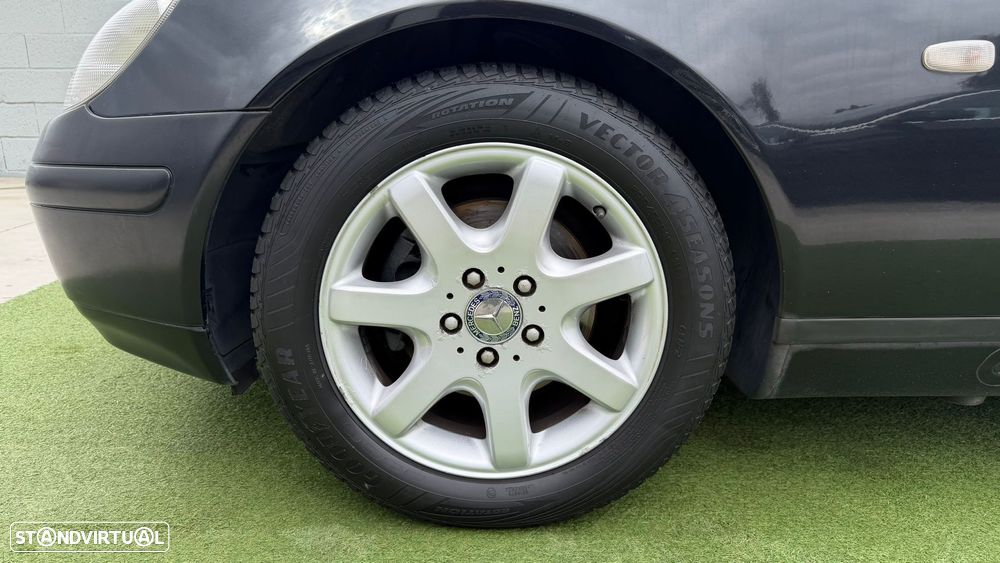 Mercedes-Benz SLK 200 Standard - 11