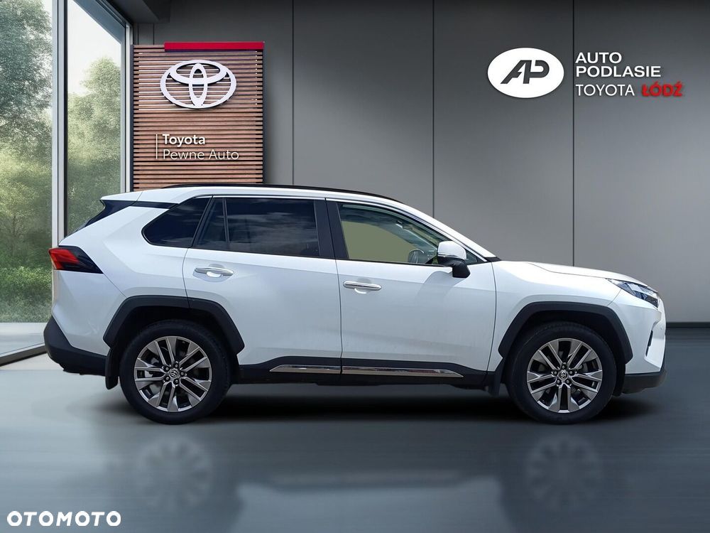 Toyota RAV4 - 11