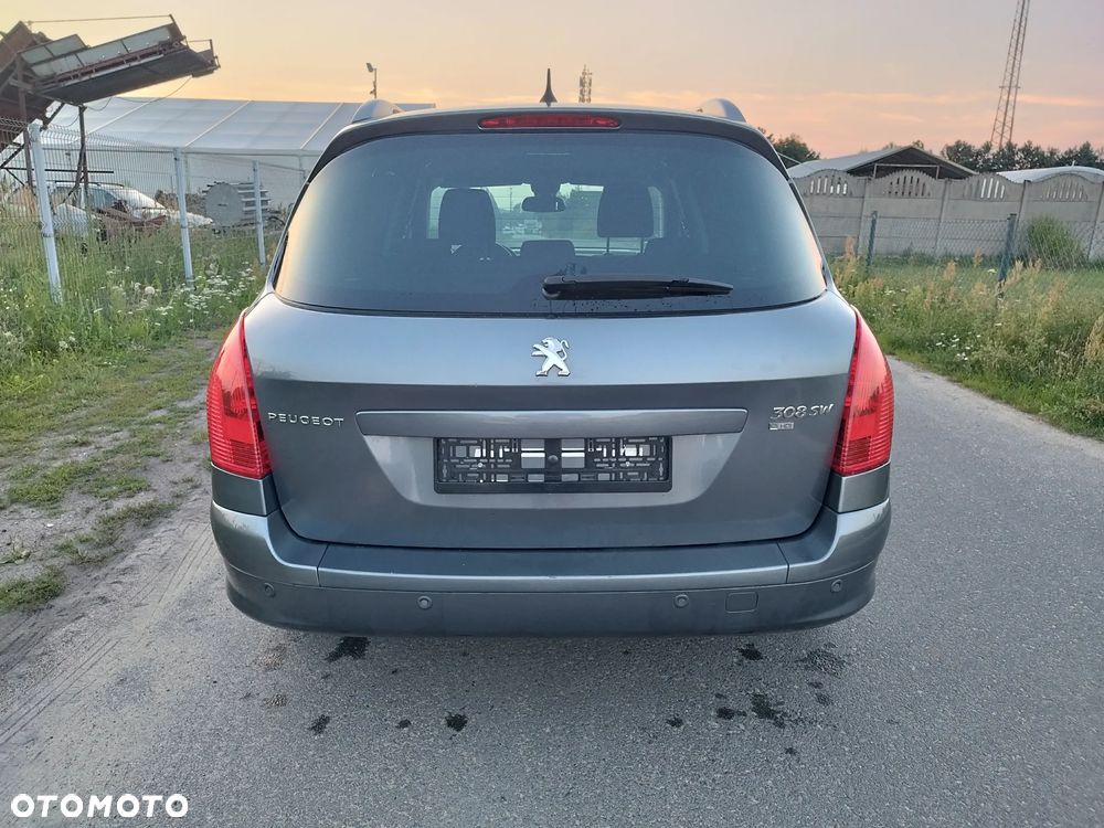 Peugeot 308 1.6 HDi Premium - 6