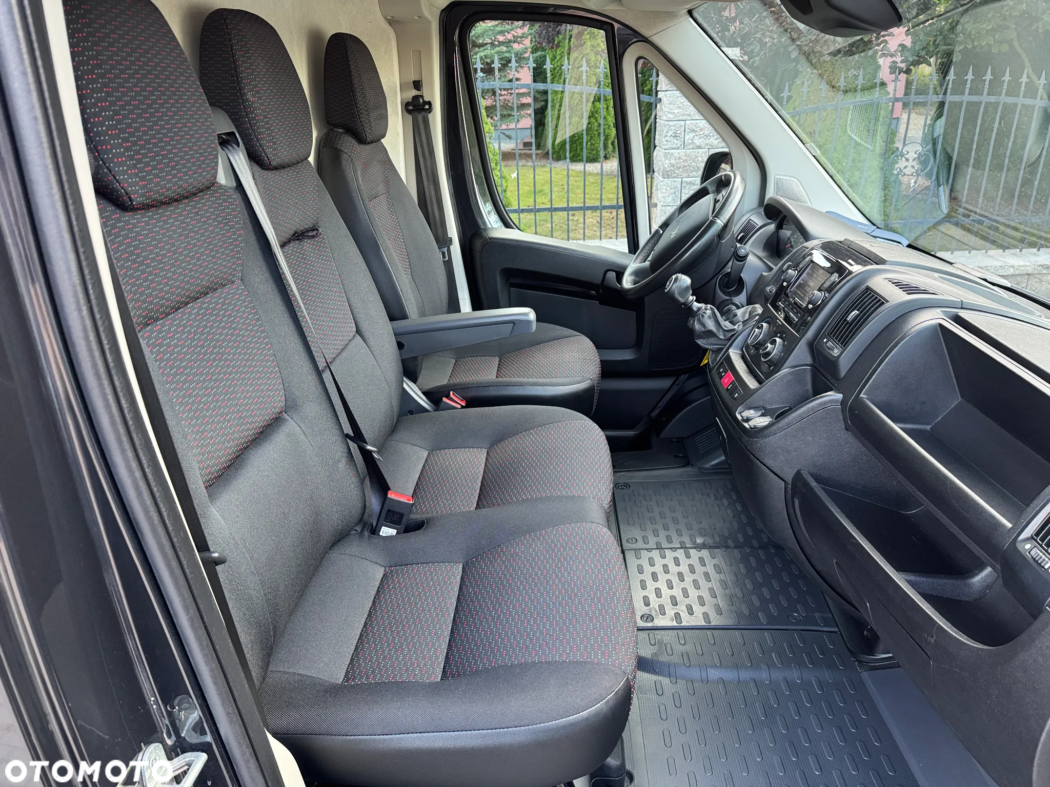Peugeot BOXER - 4
