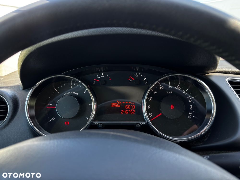 Peugeot 3008 1.6 HDi Style - 15