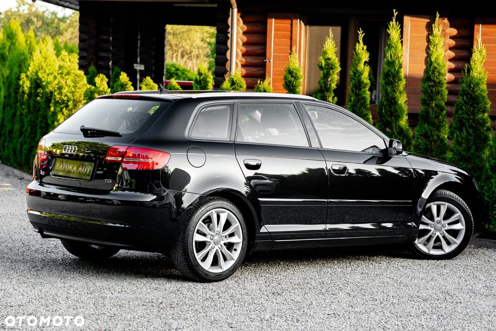 Audi A3 Sportback 2.0 TDI Ambiente - 14