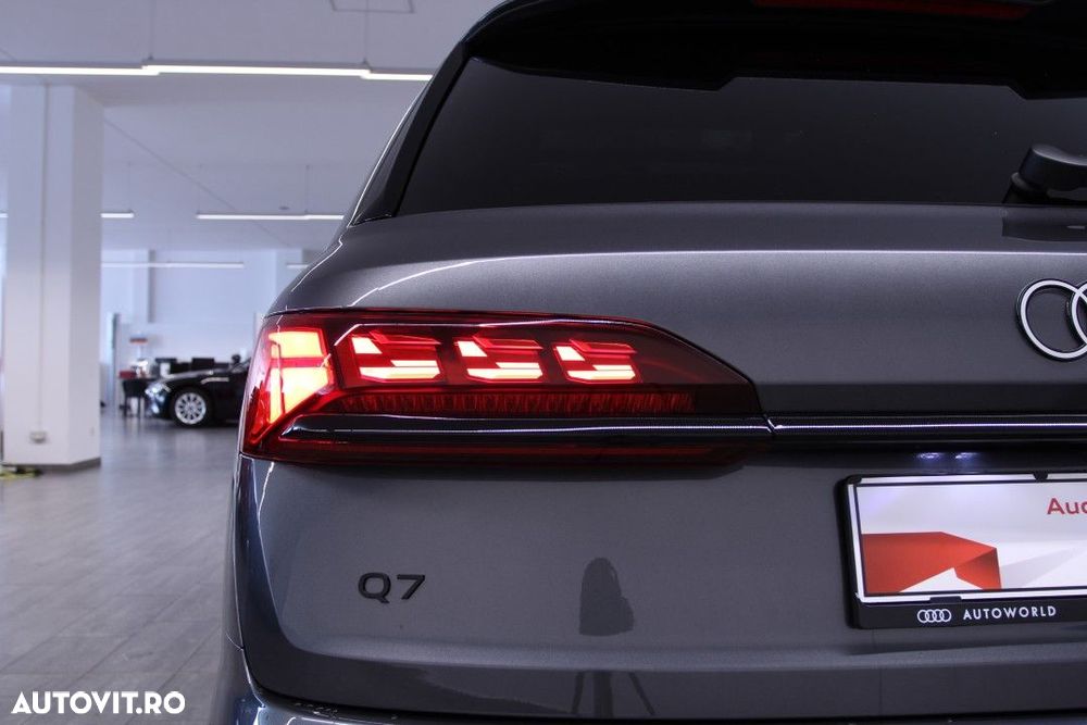 Audi Q7 - 9