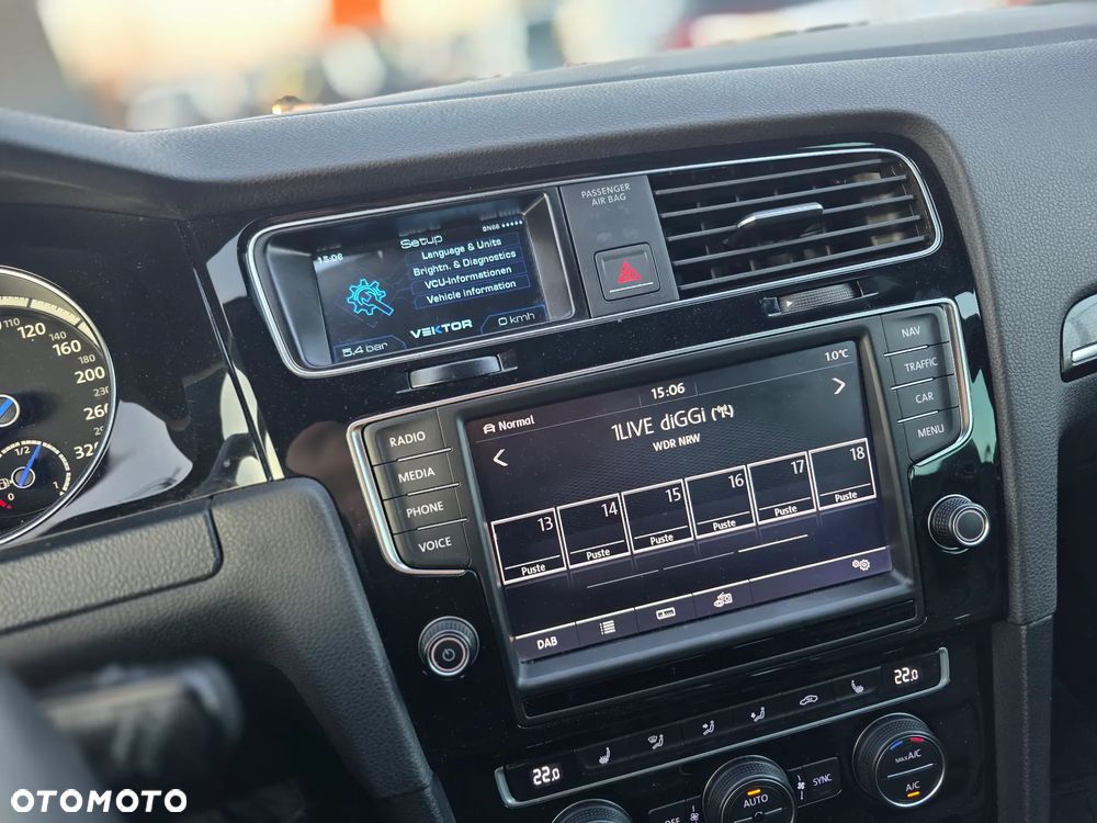 Volkswagen Golf R 4Motion BlueMotion Technology - 5