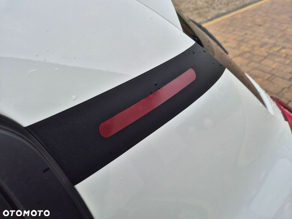 Citroën C3 1.2 PureTech C-Series - 23