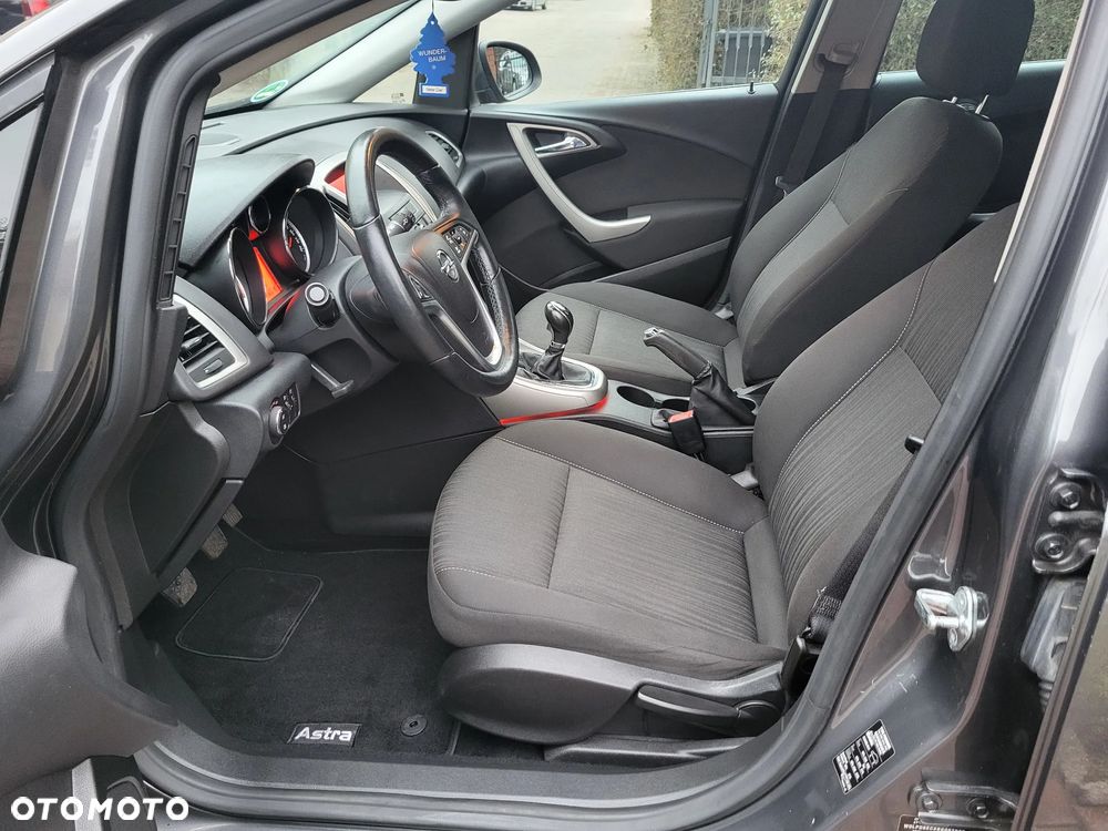 Opel Astra 1.4 Turbo - 14