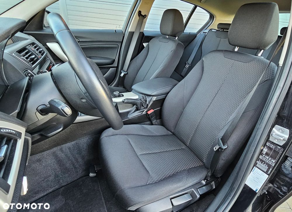 BMW Seria 1 - 12