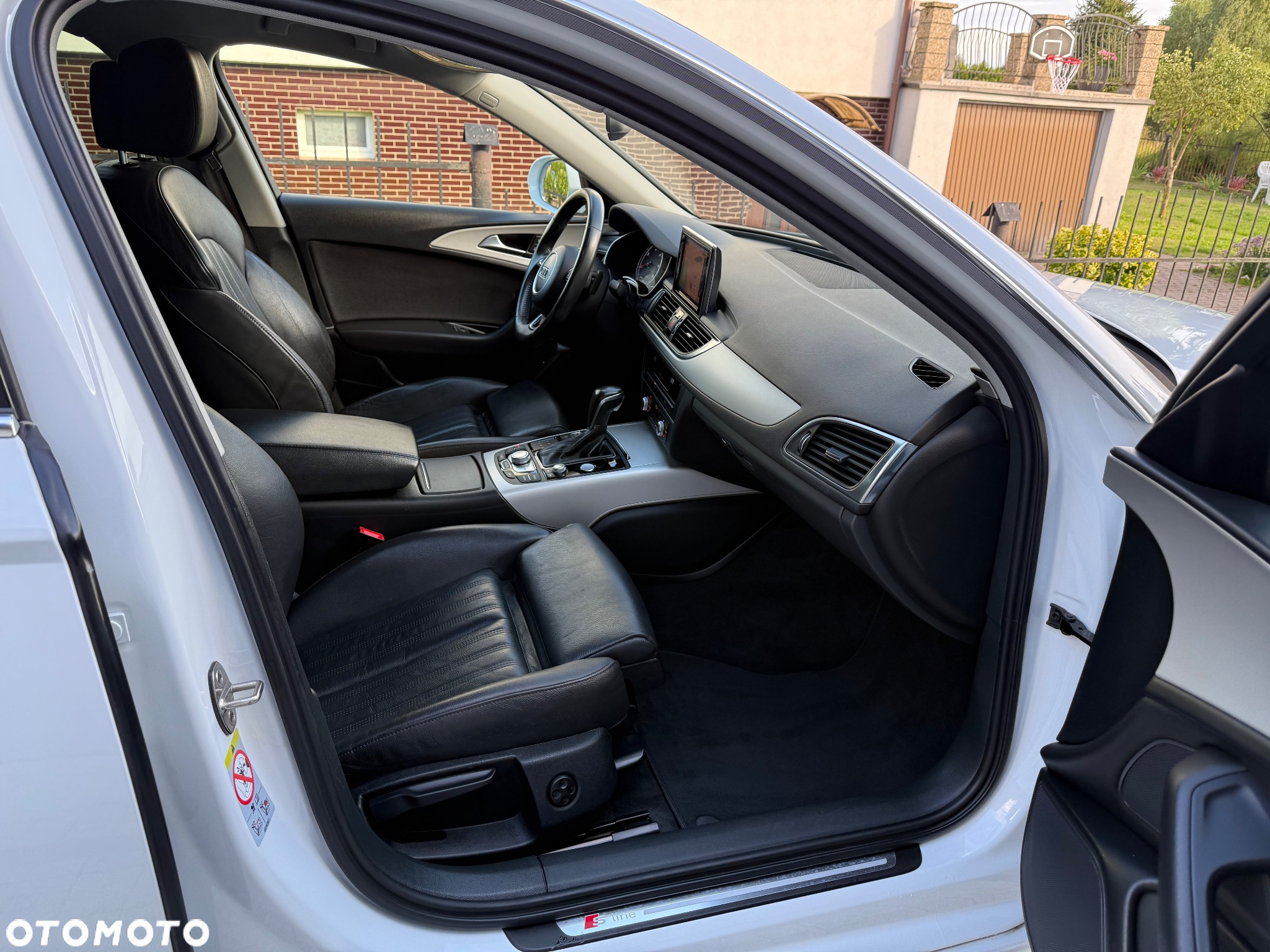 Audi A6 2.0 TDI Ultra DPF S tronic - 19